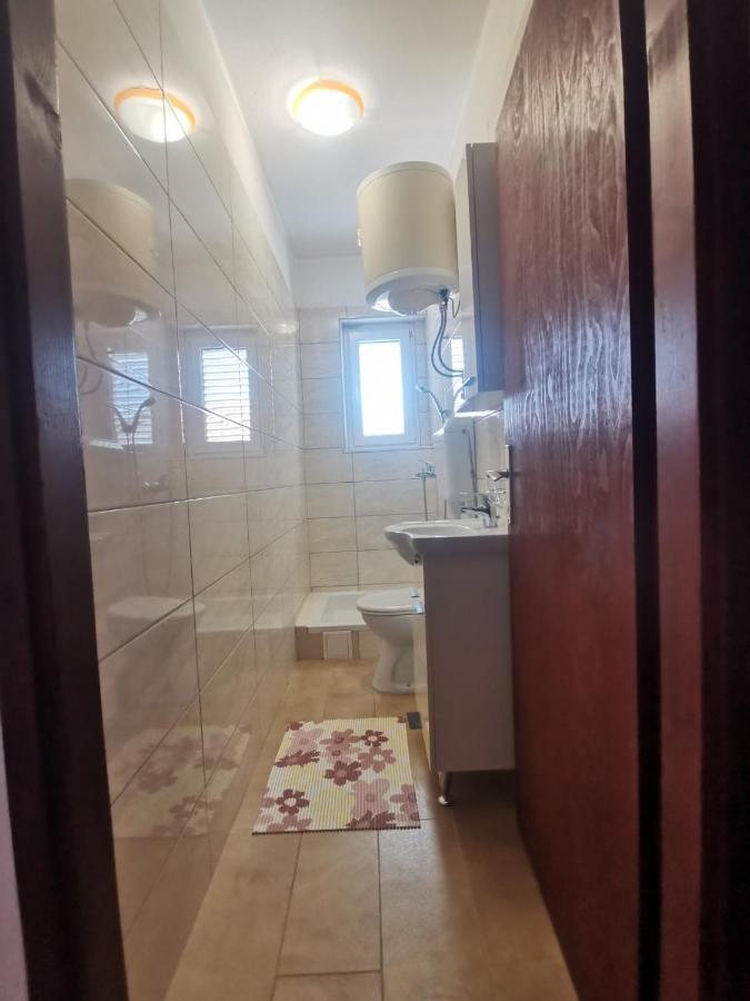 Emily Appartement Biograd Na Moru Buitenkant foto